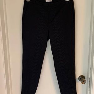 Jennifer Lopez textured ankle pant